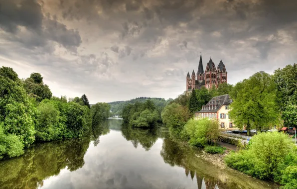 Картинка деревья, замок, Германия, собор, Germany, городской пейзаж, Limburg, река Лена, Лимбург, Limburger Dom