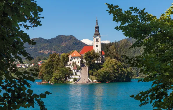 Картинка остров, Словения, Lake Bled, Slovenia, Бледское озеро, Блед, Assumption of Mary Pilgrimage Church, Bled, Церковь …