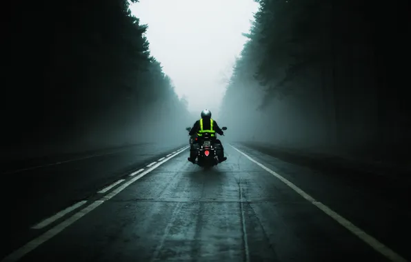 Картинка дорога, туман, путь, серость, мотоциклы, настроения, скорость, мотоцикл, водитель, байк, mood