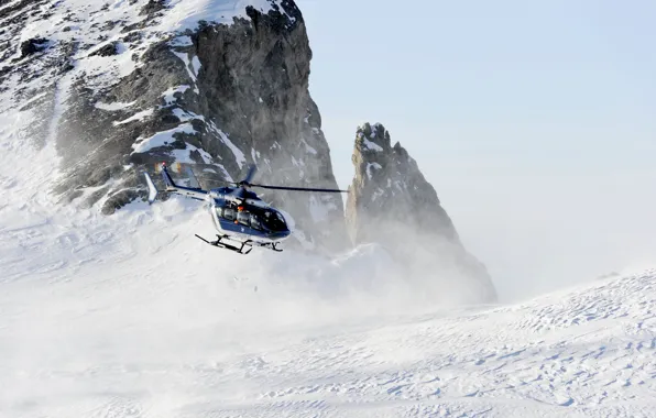 Картинка Зима, Фото, Горы, Скалы, Снег, Полет, Склон, Вертолёт, Eurocopter, EC145