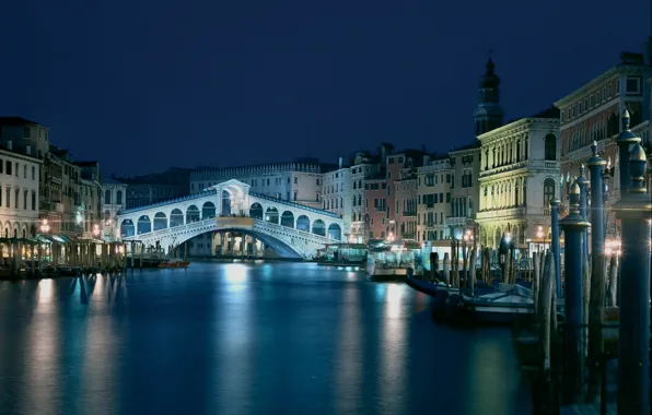 Картинка пейзаж, ночь, мост, голубой, вид, здания, Италия, Венеция, канал, архитектура, Italy, красивый, Venice