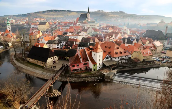 Картинка cathedral, river, bridge, morning, people, fog, dawn, cityscape, mist, church, Czech Republic, Český Krumlov, South …