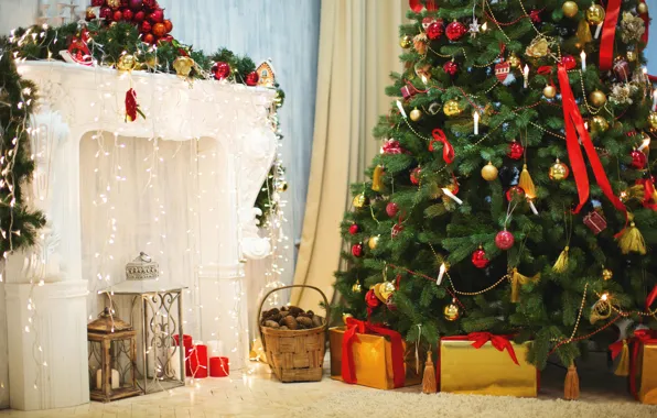 Картинка украшения, игрушки, елка, Рождество, фонари, подарки, Новый год, ёлка, камин, гирлянда, корзинка
