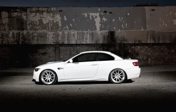 Картинка белый, стена, бмв, BMW, white, кабриолет, E93, Cabrio