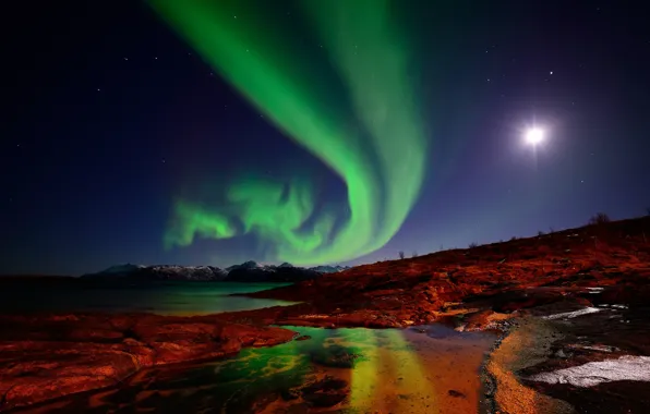 Картинка небо, острова, звезды, горы, ночь, луна, северное сияние, Норвегия