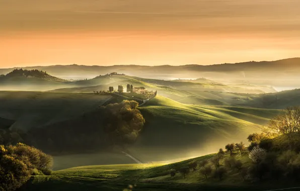 Картинка туман, поля, весна, утро, Италия, Апрель, усадьба, Тоскана