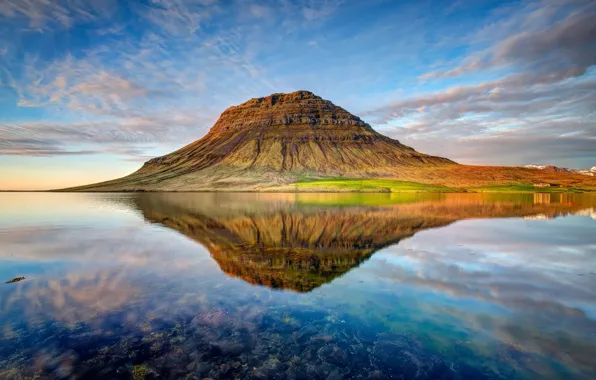 Картинка облака, закат, природа, озеро, отражение, гора, вулкан, Исландия, Kirkjufell