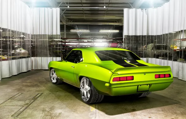 Картинка машина, гараж, тачка, Chevrolet Camaro, Rides Green Monster 34