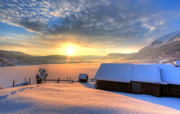 Картинка зима, небо, солнце, снег, горы, природа, дом, фон, обои, день, wallpaper, домик, nature, широкоформатные, winter, …