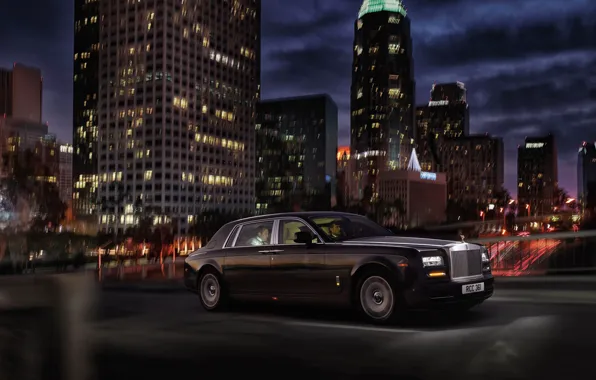 Картинка ночь, город, Rolls-Royce, лимузин