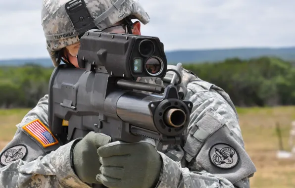 Картинка USA, soldier, big, helmet, Semi-Automatic Airburst System, XM25, 25 mm amunition