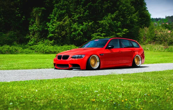 Картинка BMW, Red, Grass, Green, Color, Stance, Low, E91