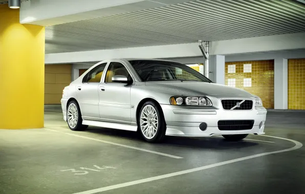 Картинка Volvo, седан, паркинг, S60, пятиместный, P2 platform, 2.5T, first generation, средний класс, четырёхдверный