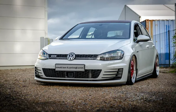 Картинка Volkswagen, red, white, wheels, Golf, GTI