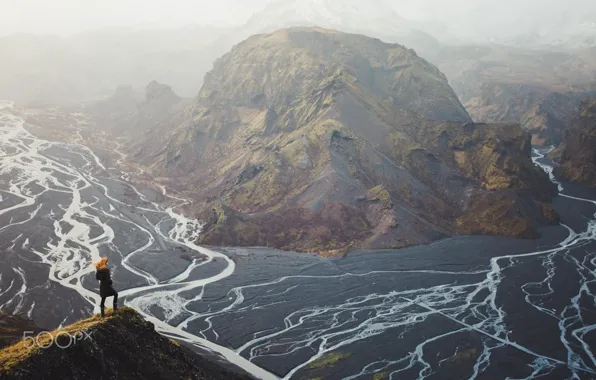 Картинка девушка, горы, вид, Исландия