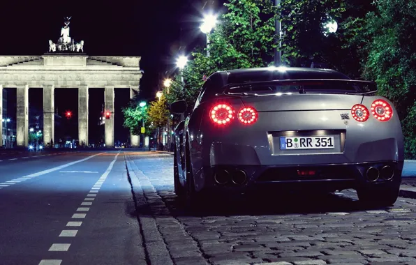 Картинка ночь, город, париж, Nissan GTR