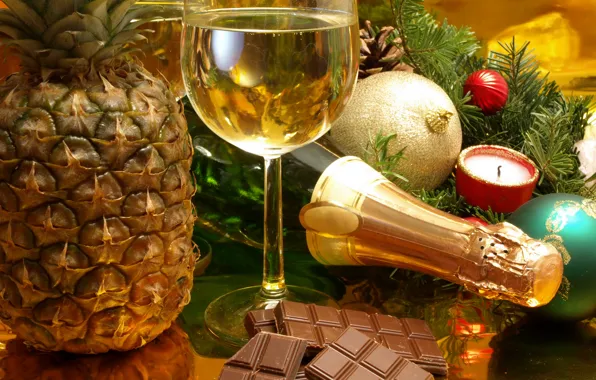 Картинка праздник, игрушка, бокал, шар, шоколад, Новый год, ананас, шампанское