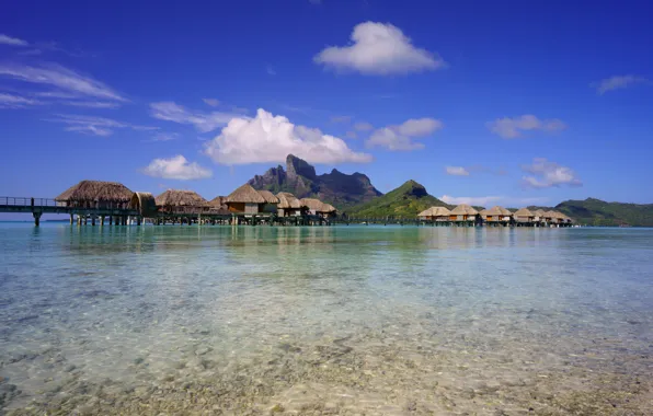 Картинка море, небо, облака, горы, тропики, остров, бунгало, Bora Bora, Французская Полинезия