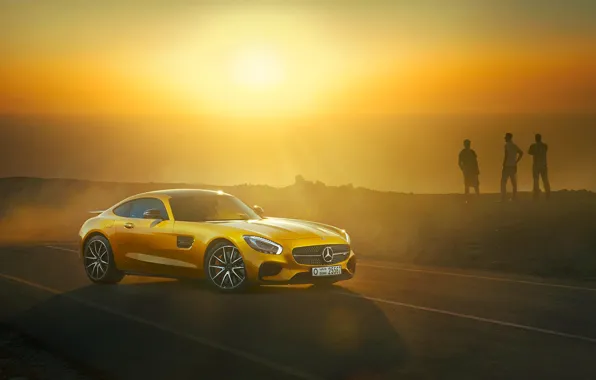 Картинка Mercedes-Benz, Front, AMG, Sun, Day, Yellow, Road, Sea, 2015, GT S