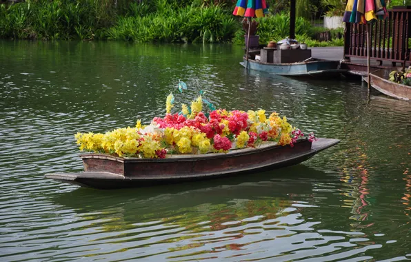 Картинка пейзаж, цветы, лодка