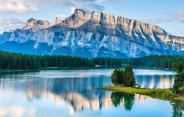 Картинка лес, горы, озеро, Канада, Альберта, Banff National Park, Two Jack Lake