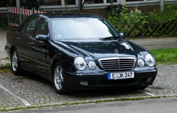 Картинка Mercedes-Benz, Mercedes, E-class, E-Klasse, 1999, E-класс, W210, Executivklasse, Лупатый, Глазастый, E320