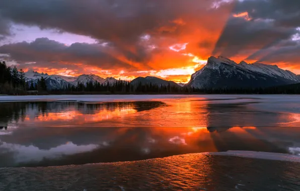 Картинка зима, снег, горы, рассвет, утро, Канада, Альберта, Национальный парк Банф, агонь