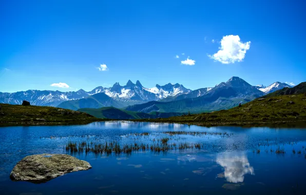 Картинка grass, sky, sea, nature, blue, water, clouds, mountain, sun, amazing, sunlight, mountainscape, lake.land
