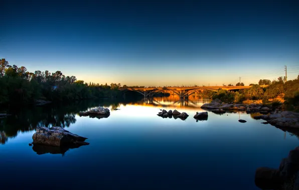 Картинка небо, синий, мост, отражение, река, камни, утро, Калифорния