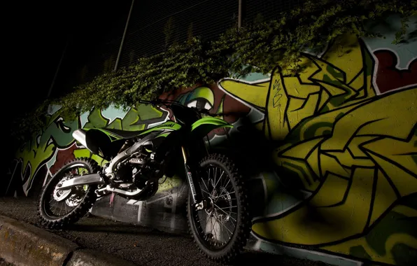 Картинка Ночь, Граффити, Мотоцикл, Kawasaki