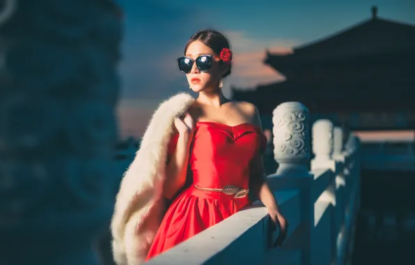 Картинка девушка, лицо, стиль, красное, платье, очки, мех, азиатка