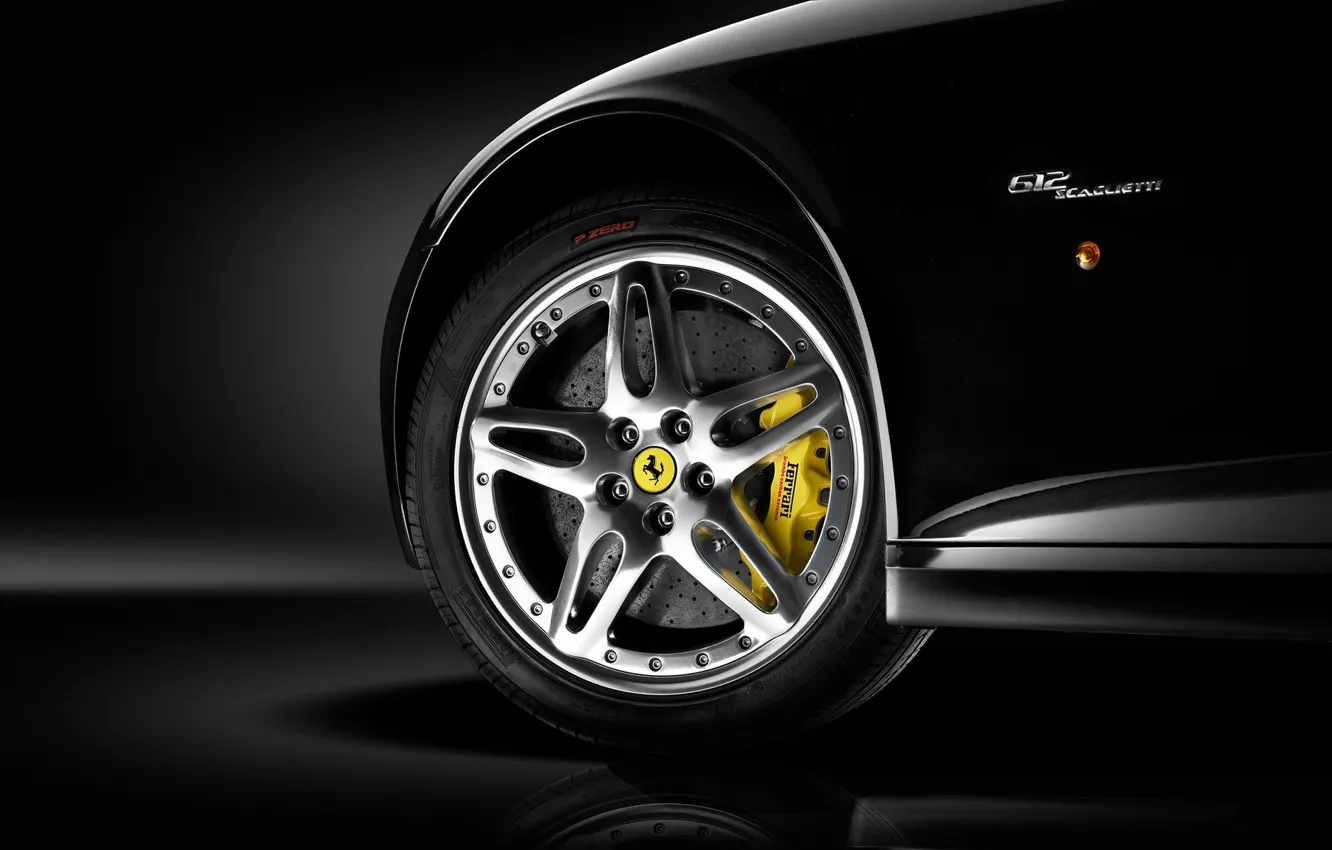 Фото обои черный, колесо, Ferrari, диск