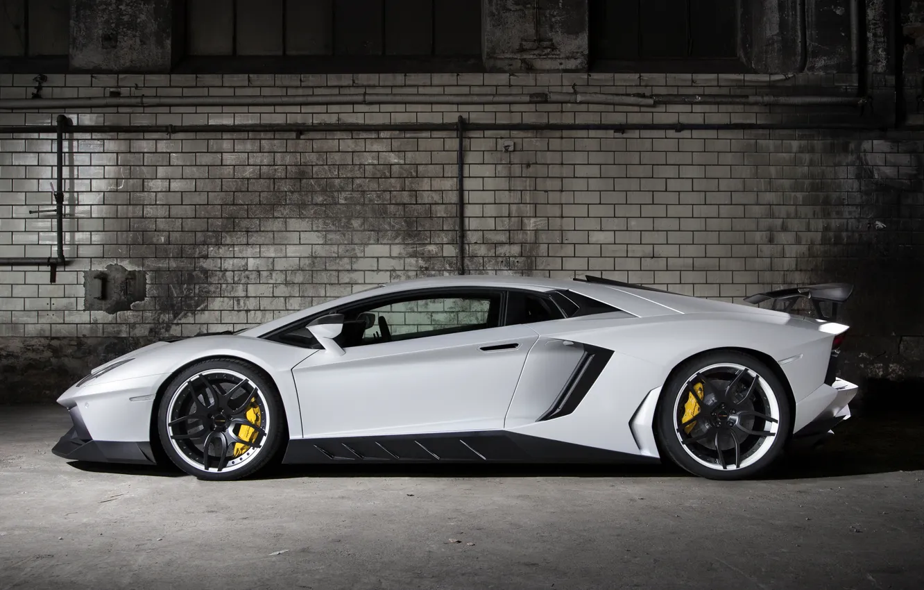 Фото обои Lamborghini, white, tuning, aventador, novitec