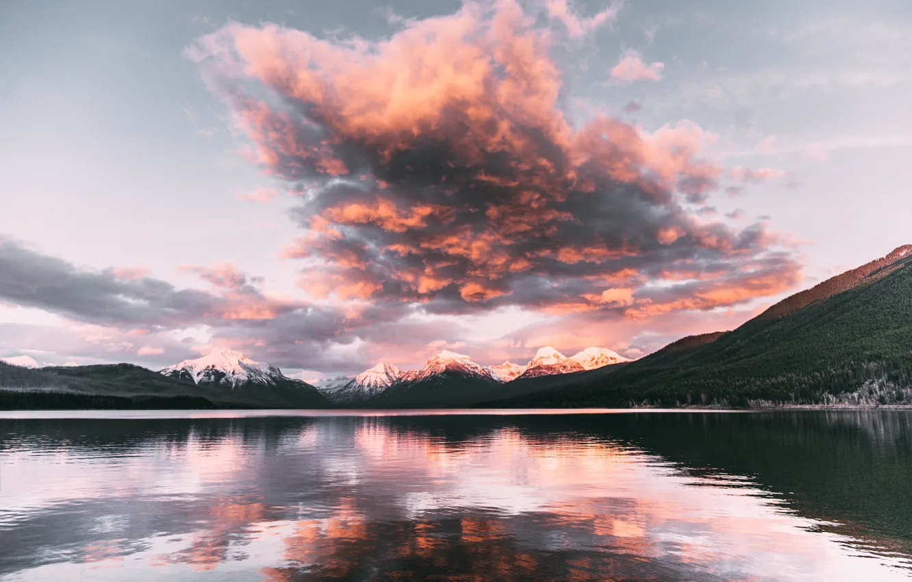Фото обои озеро, photographer, Sunset, национальный парк, Glacier National Park, Глейшер, Lake McDonald, Макдональд, Connor Surdi