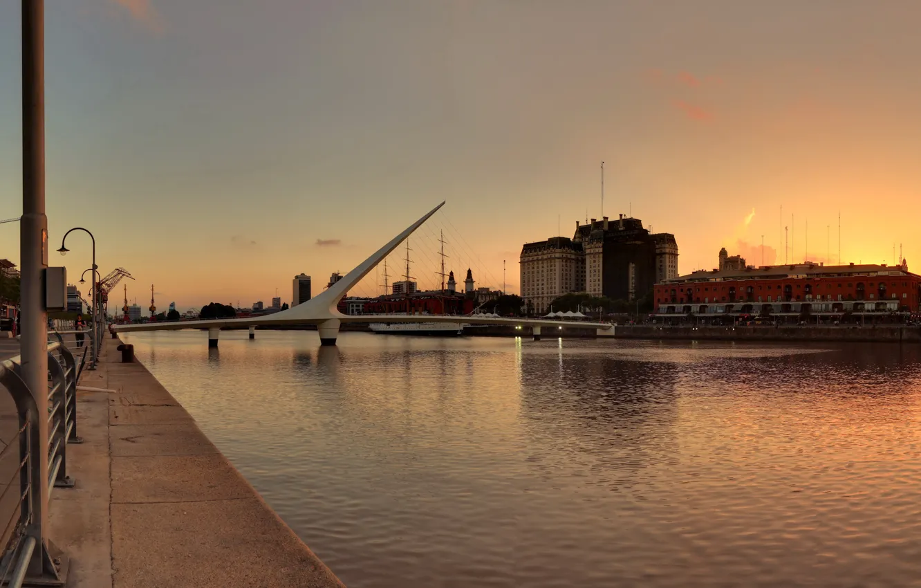 Фото обои закат, мост, парусник, набережная, Argentina, Аргентина, Буэнос-Айрес, Buenos-Aires, на приколе