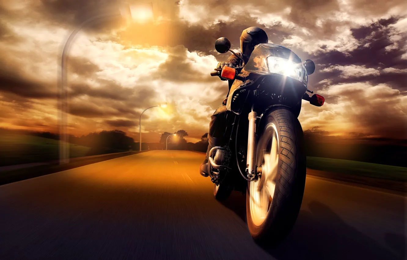 Фото обои дорога, закат, скорость, мотоцикл, мужчина