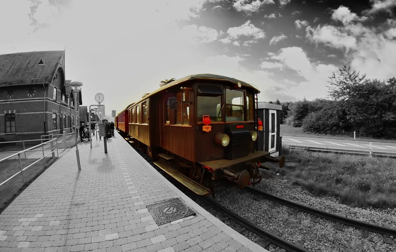 Фото обои рельсы, поезд, станция, техника, железная дорога