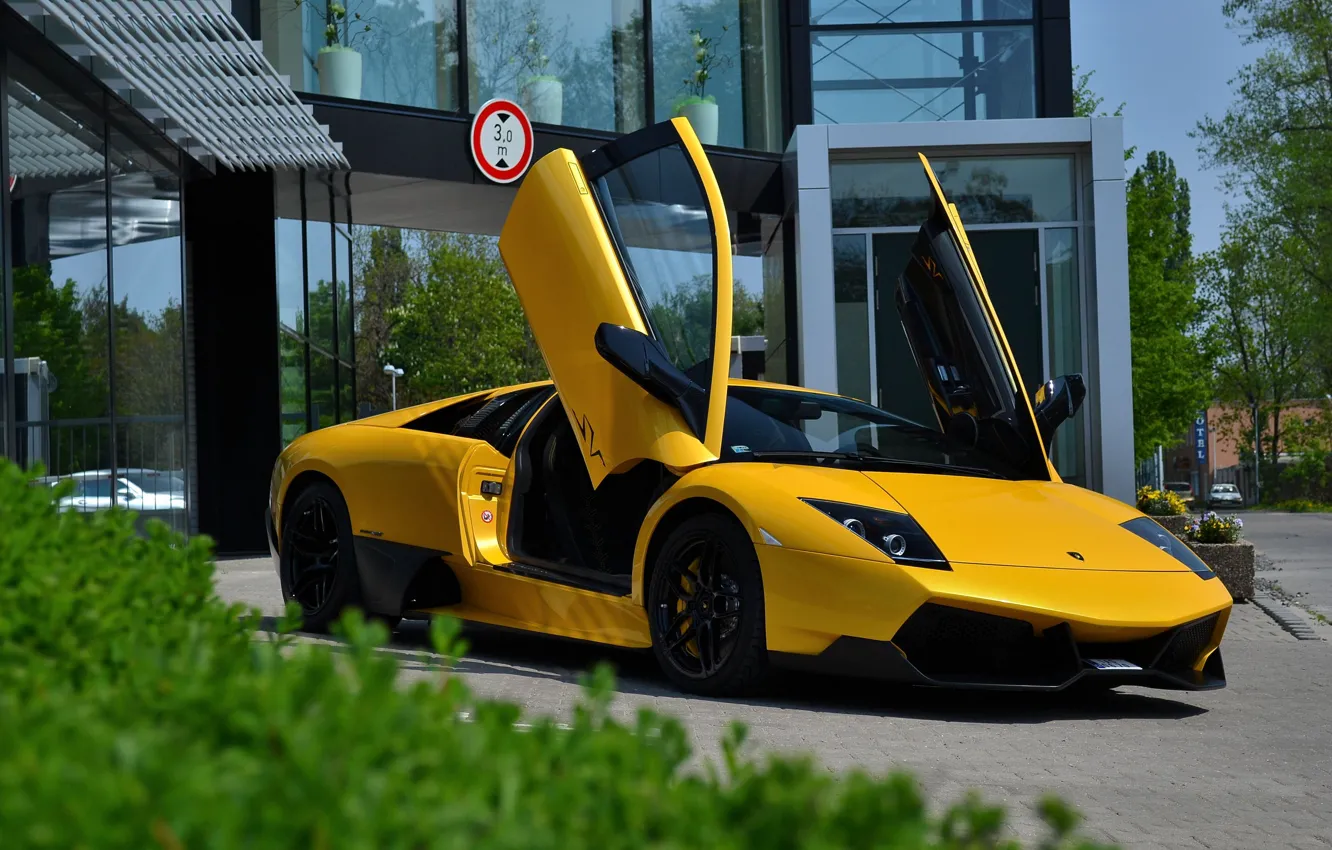 Фото обои Lamborghini, Murcielago, SuperVeloce, Yellow, LP670-4 SV