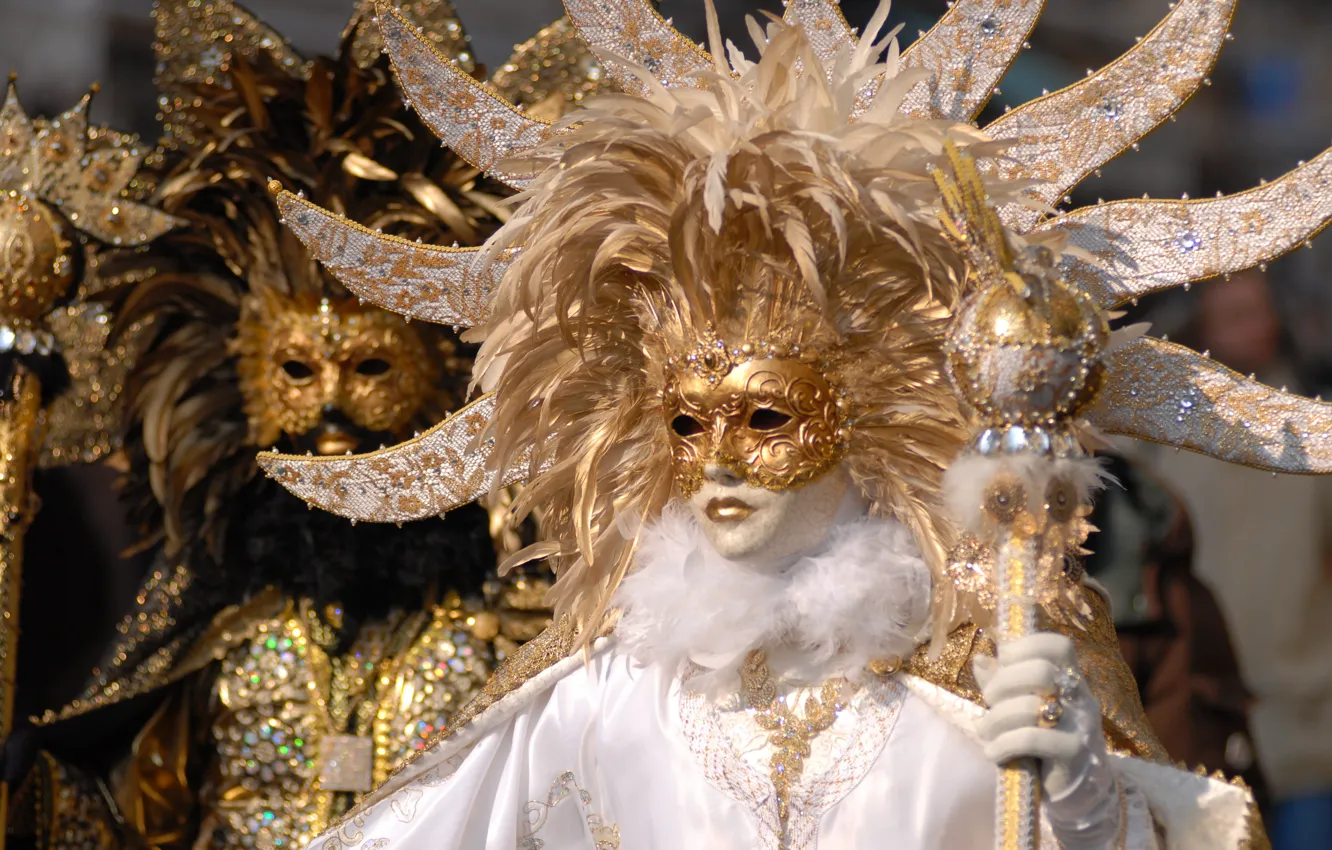 Фото обои белый, фото, черный, золотой, карнавал, маски, венеция, костюмы